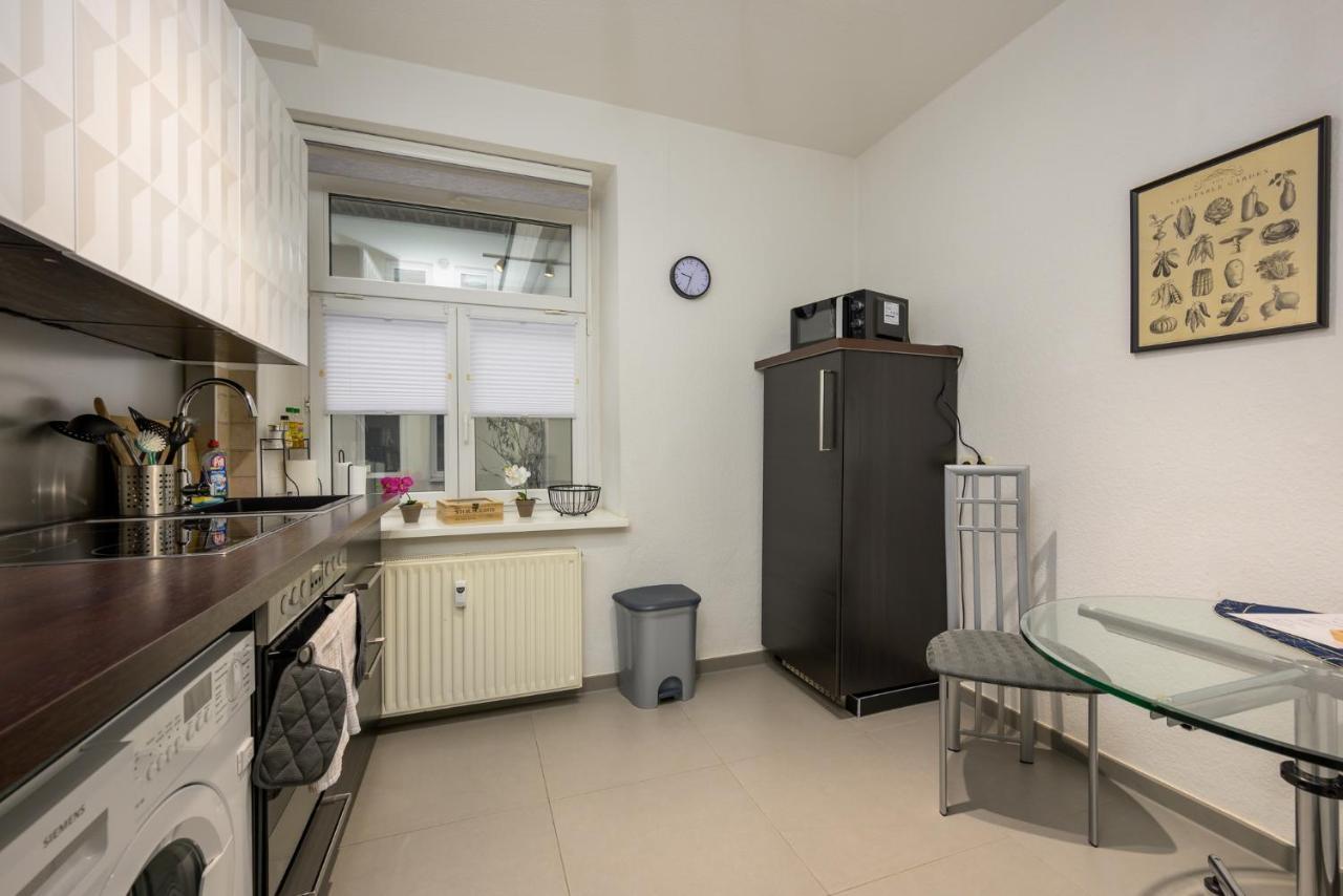 Appartement Zentral Fewo - Eg - Karli - 30Qm - Kueche - Disneyplus à Leipzig Extérieur photo